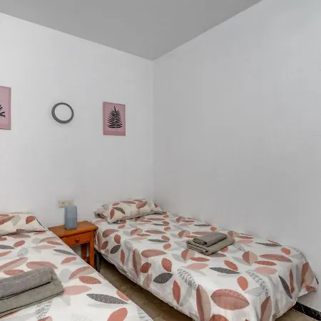 Edificio M Carmen By Interhome フエンヒロラ